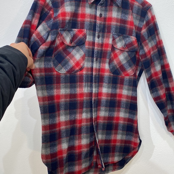 Vintage Pendleton Mens M Blue & Red Plaid Pure Wool Button Down Shirt - Picture 7 of 9